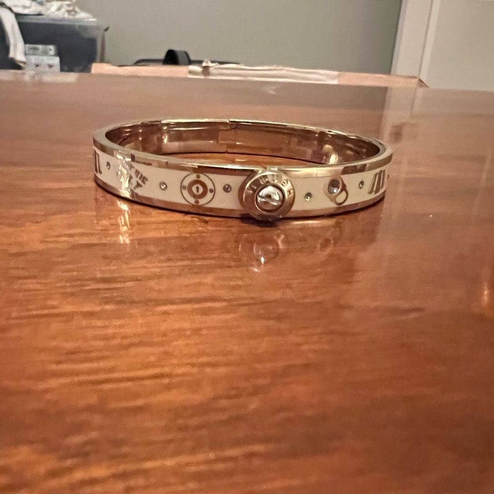HENRI BENDEL - Cream/Gold Bracelet with Crystals